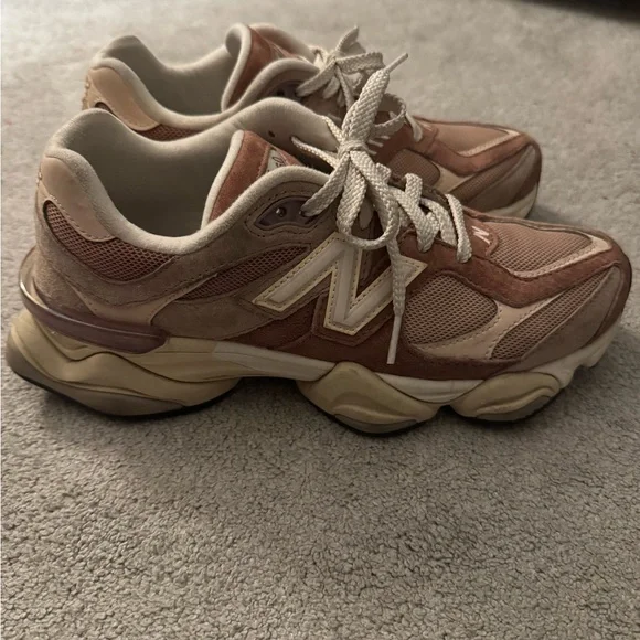 New Balance 9060 - Picture 5 of 10